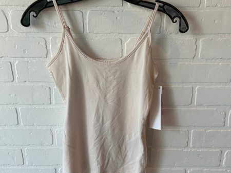 Top Cami By Banana Republic In Cream, Size: Xxs Online Hot Sale