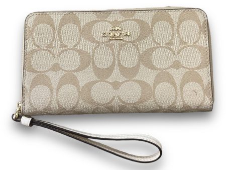 Wristlet Designer By Coach, Size: Medium Hot on Sale