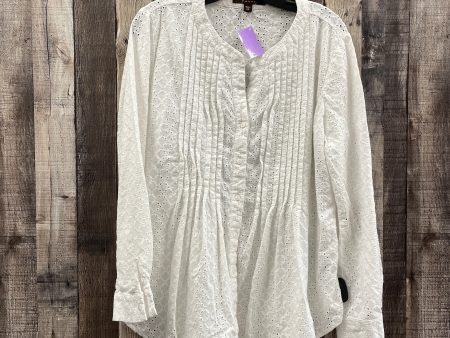 Top Long Sleeve By Fever In White, Size: M Sale