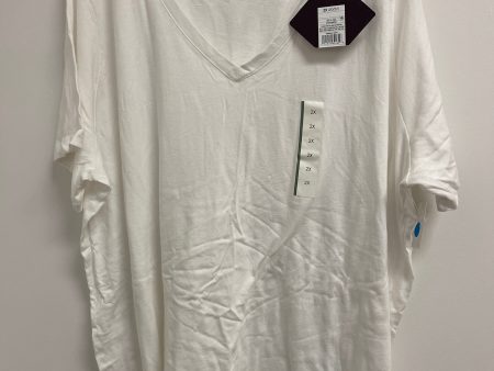 Top Short Sleeve Basic By Ava & Viv In White, Size: 2x Sale