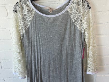 Top 3 4 Sleeve By 41 Hawthorn In Grey & White, Size: S on Sale