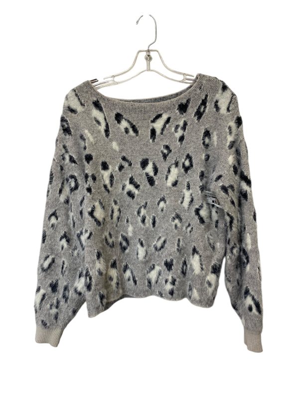 Sweater By Solutions In Animal Print, Size: S Fashion