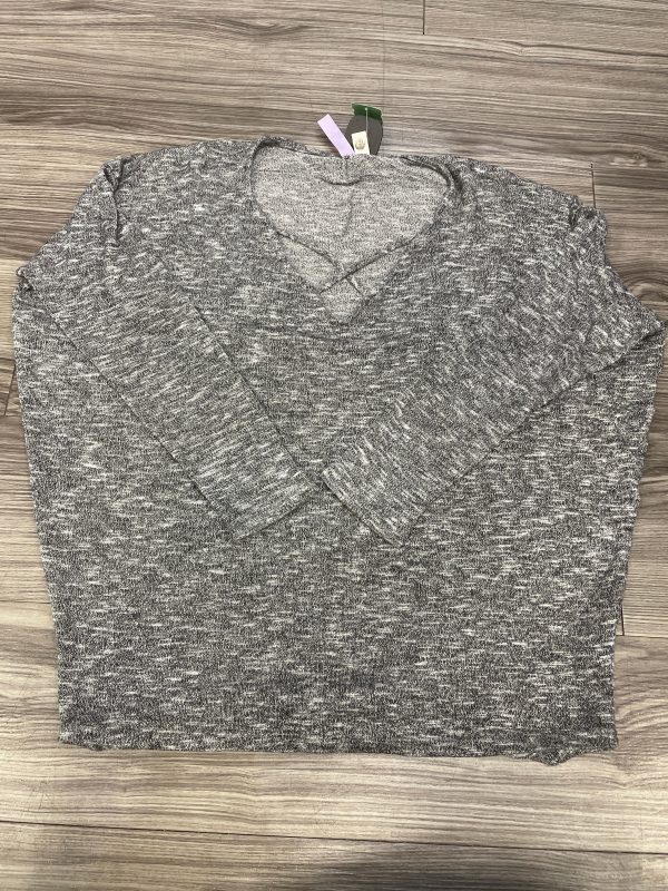 Top Long Sleeve By Alya In Grey, Size: M For Sale