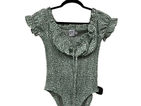 Bodysuit By Clothes Mentor In Green, Size: S Supply